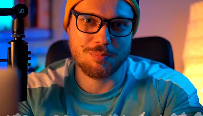 Серж AI ведет трансляцию